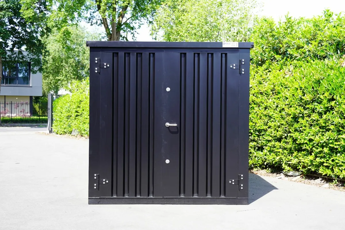 Outdoor Tool Storage – Galvanized & Secure - Image 2