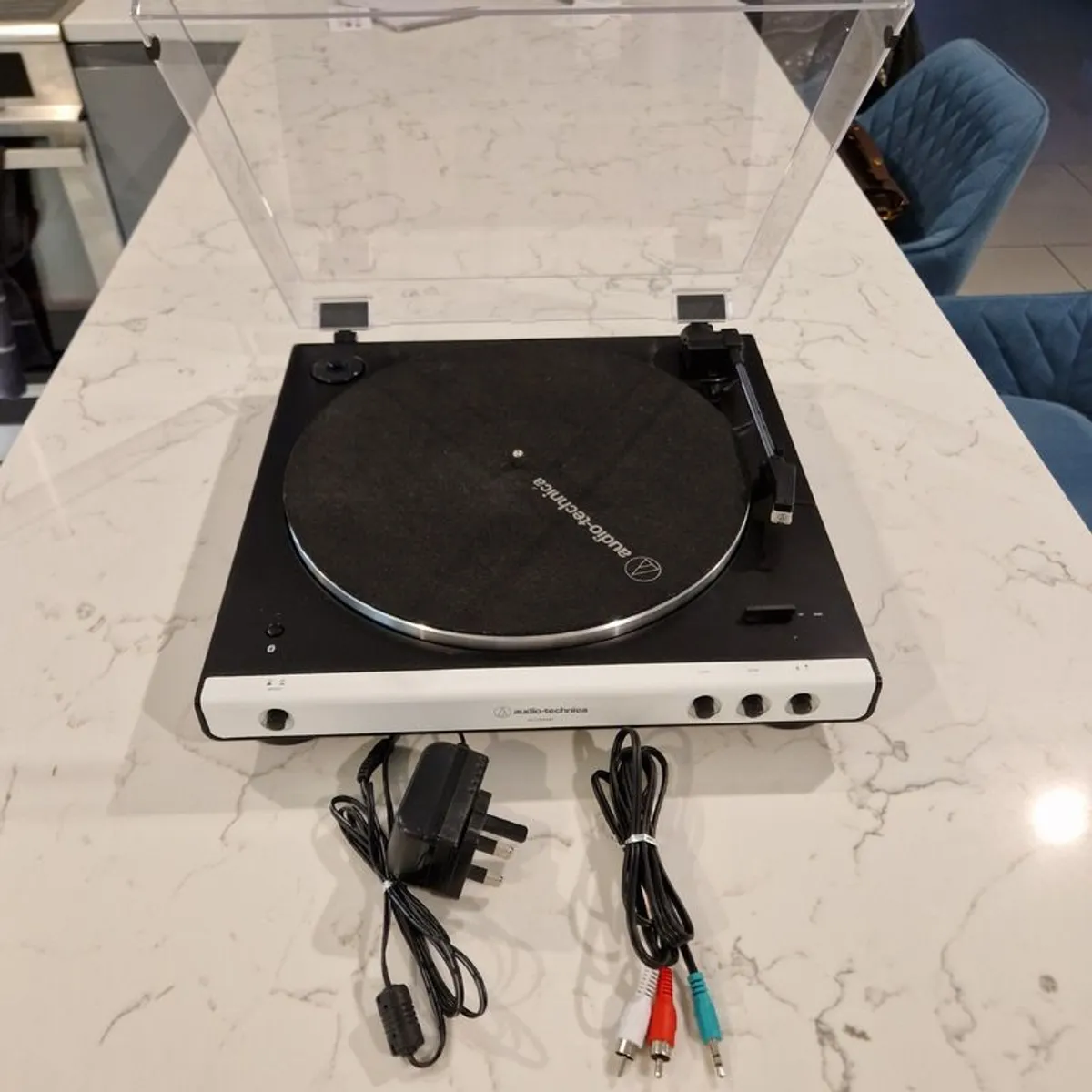 Record Player Audio-Technica LP60XBTW - Image 1