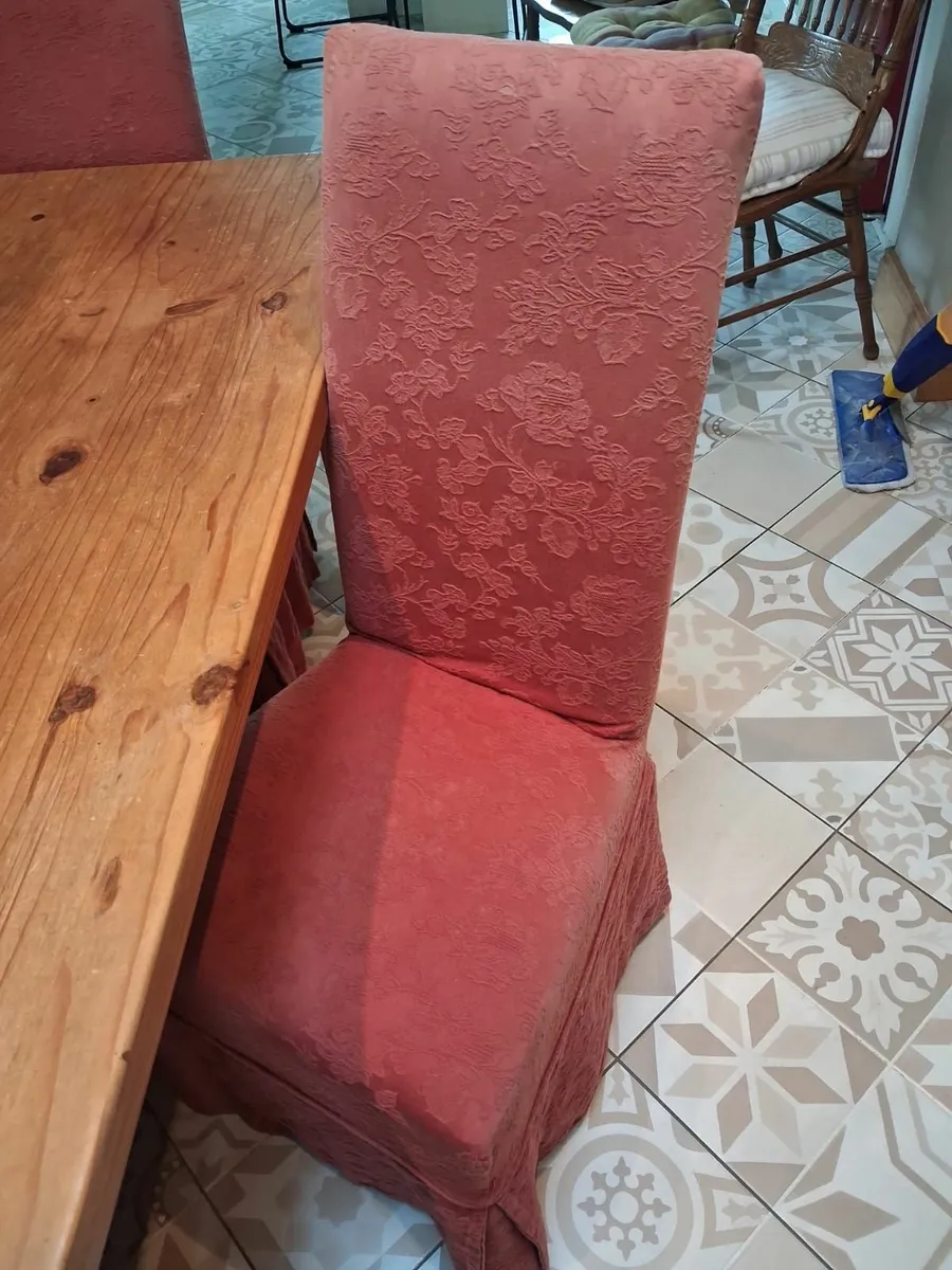 Solid wood table and chairs - Image 1