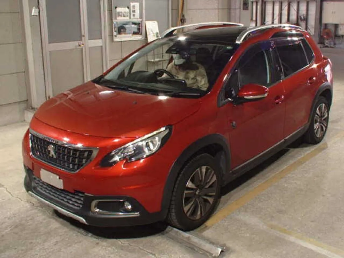 Peugeot 2008 COMING SOON, 2008 AUTO, IMMACULATE CA - Image 2