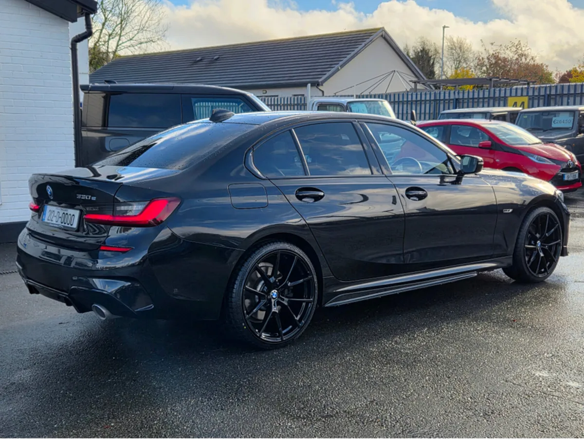 BMW 3-Series (212) 330E M-SPORT M-PERFORMANCE 288 - Image 3