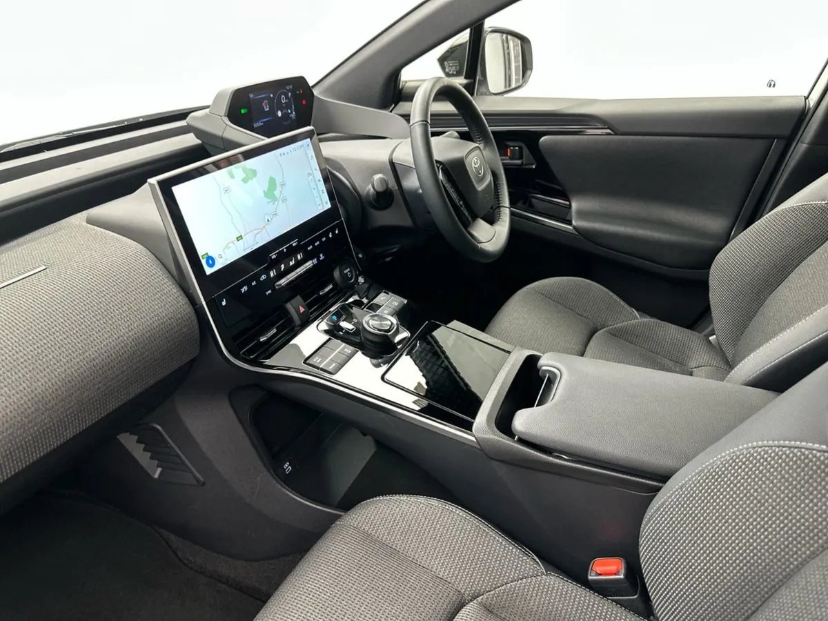 Toyota BZ4X  Sport  free Hamper   90 P/W - Image 4