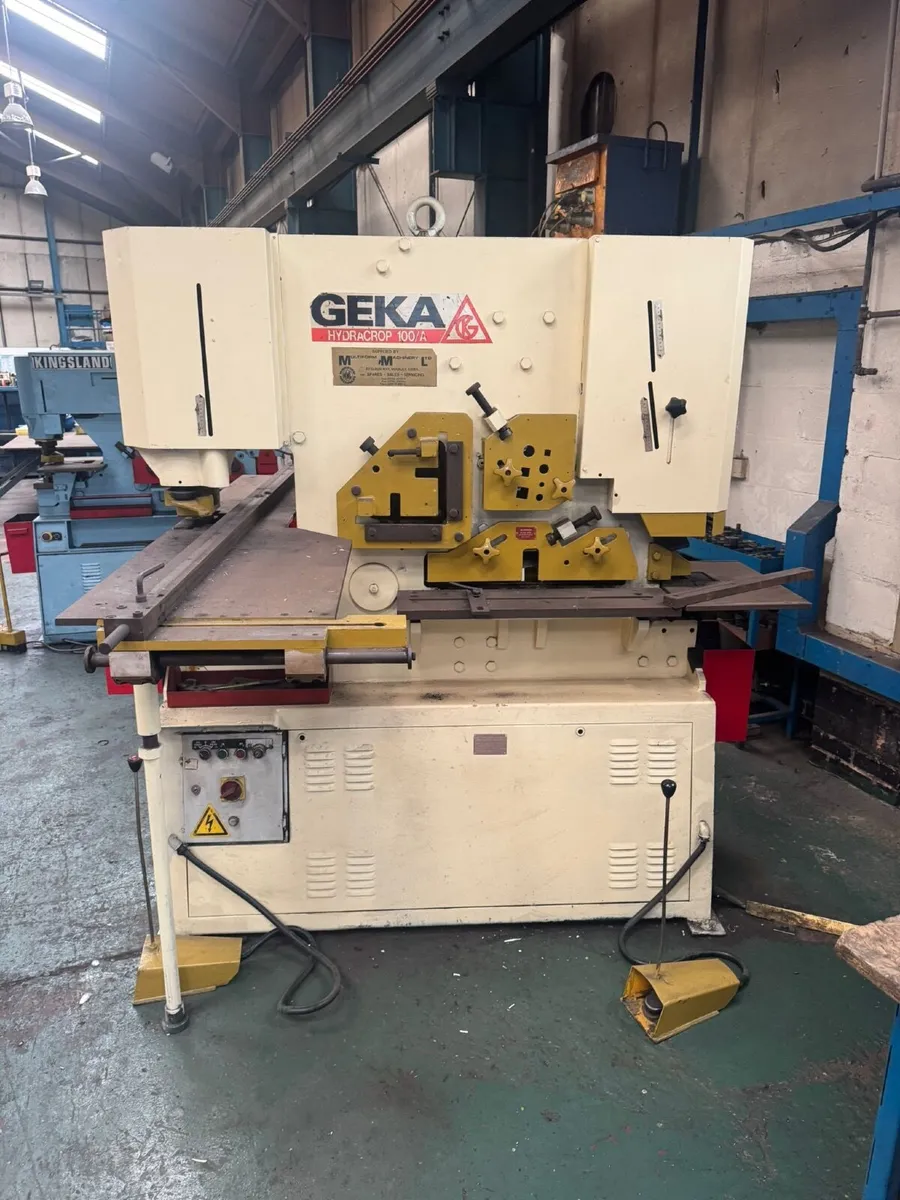 Metal worker - Image 1