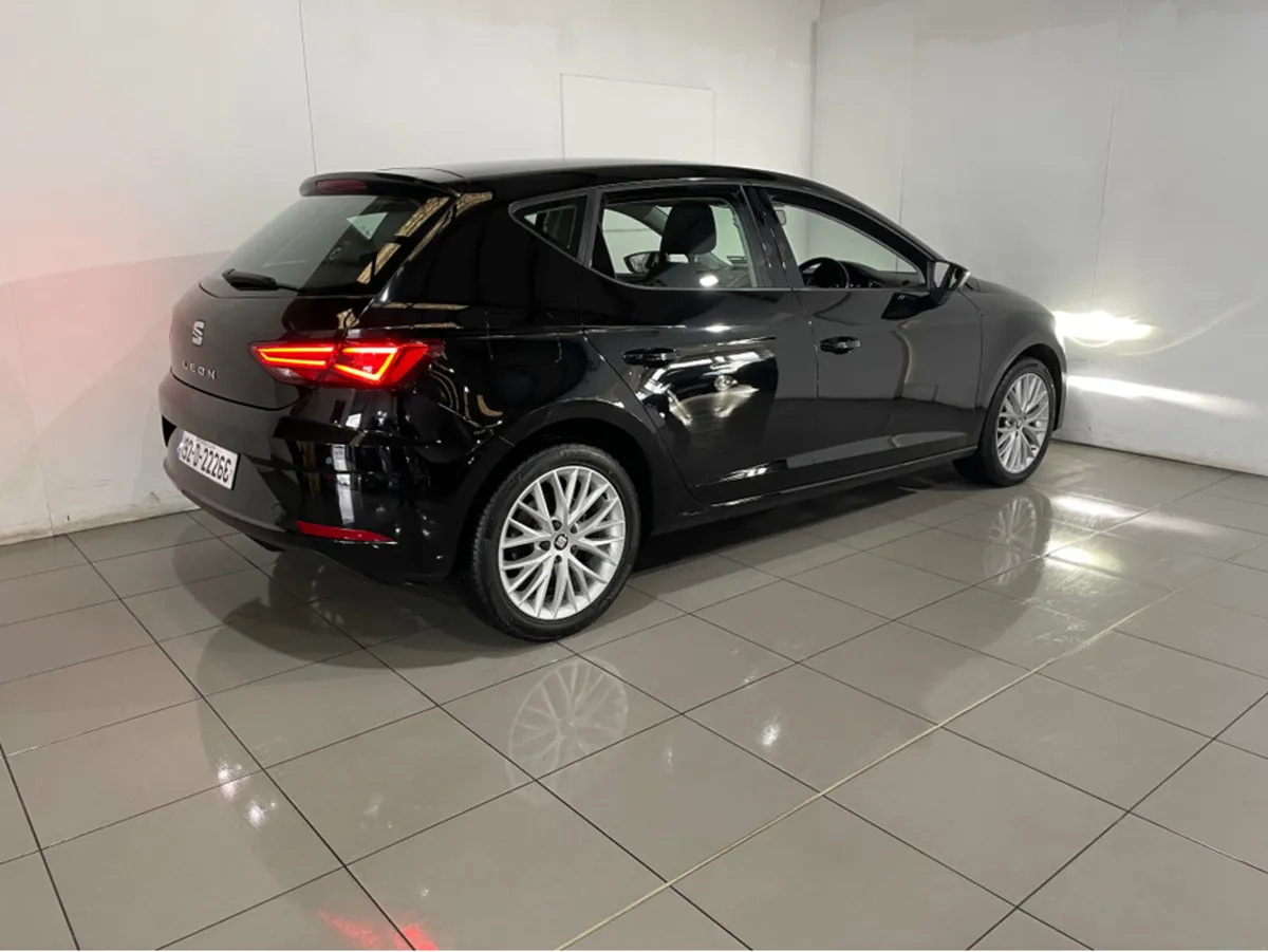 SEAT Leon 1.6 TDI 115HP SE 5DR LOW MILEAGE - Image 3