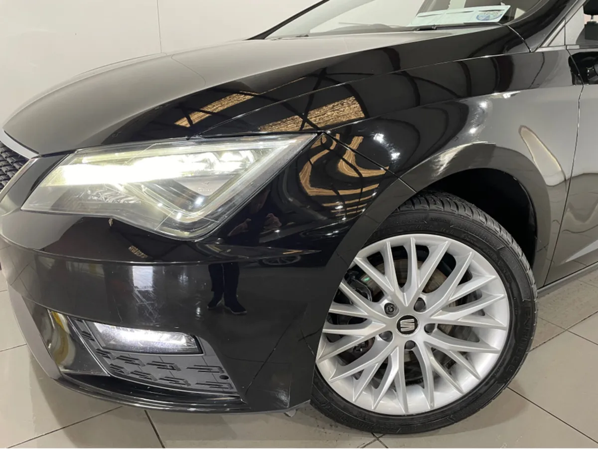 SEAT Leon 1.6 TDI 115HP SE 5DR LOW MILEAGE - Image 4