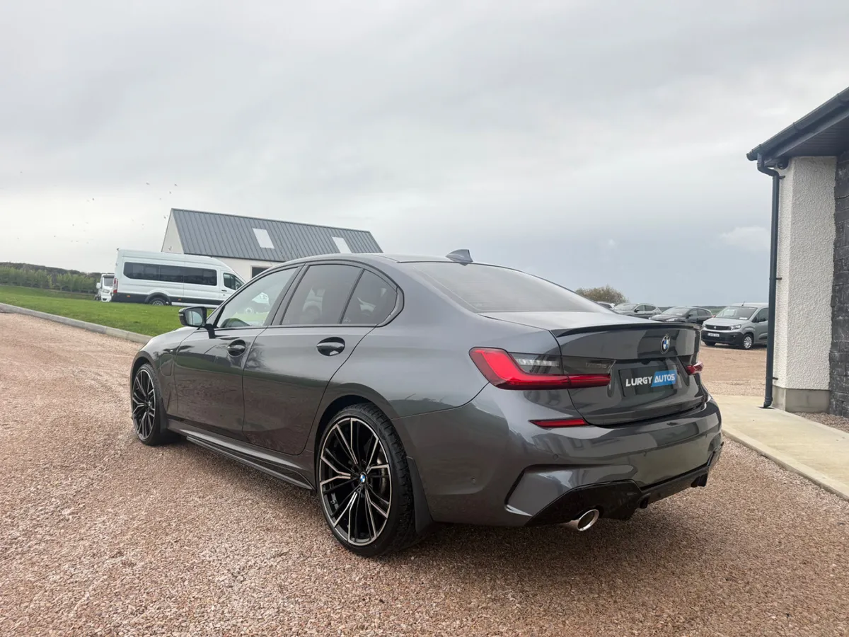 202 BMW 330E M-SPORT - Image 3