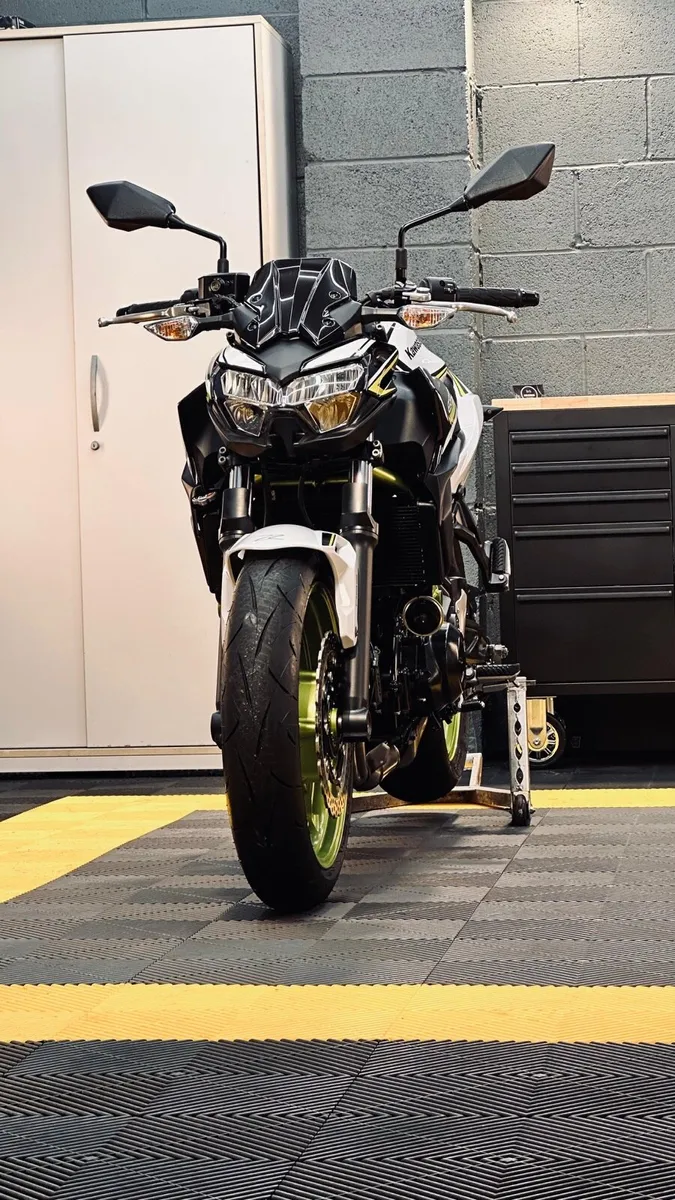 2023 Kawasaki Z650 - Image 2
