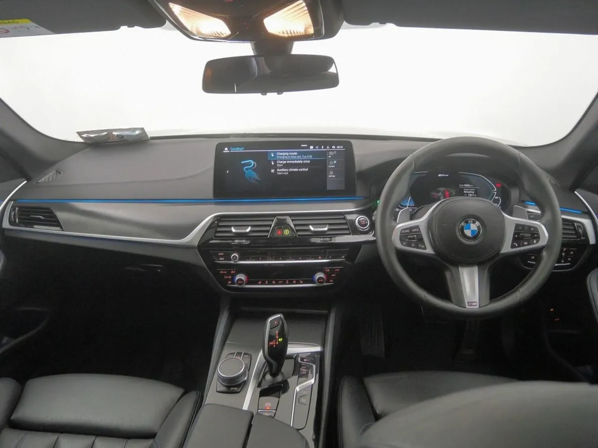 BMW 5 Series 530e M Sport Saloon - Image 4