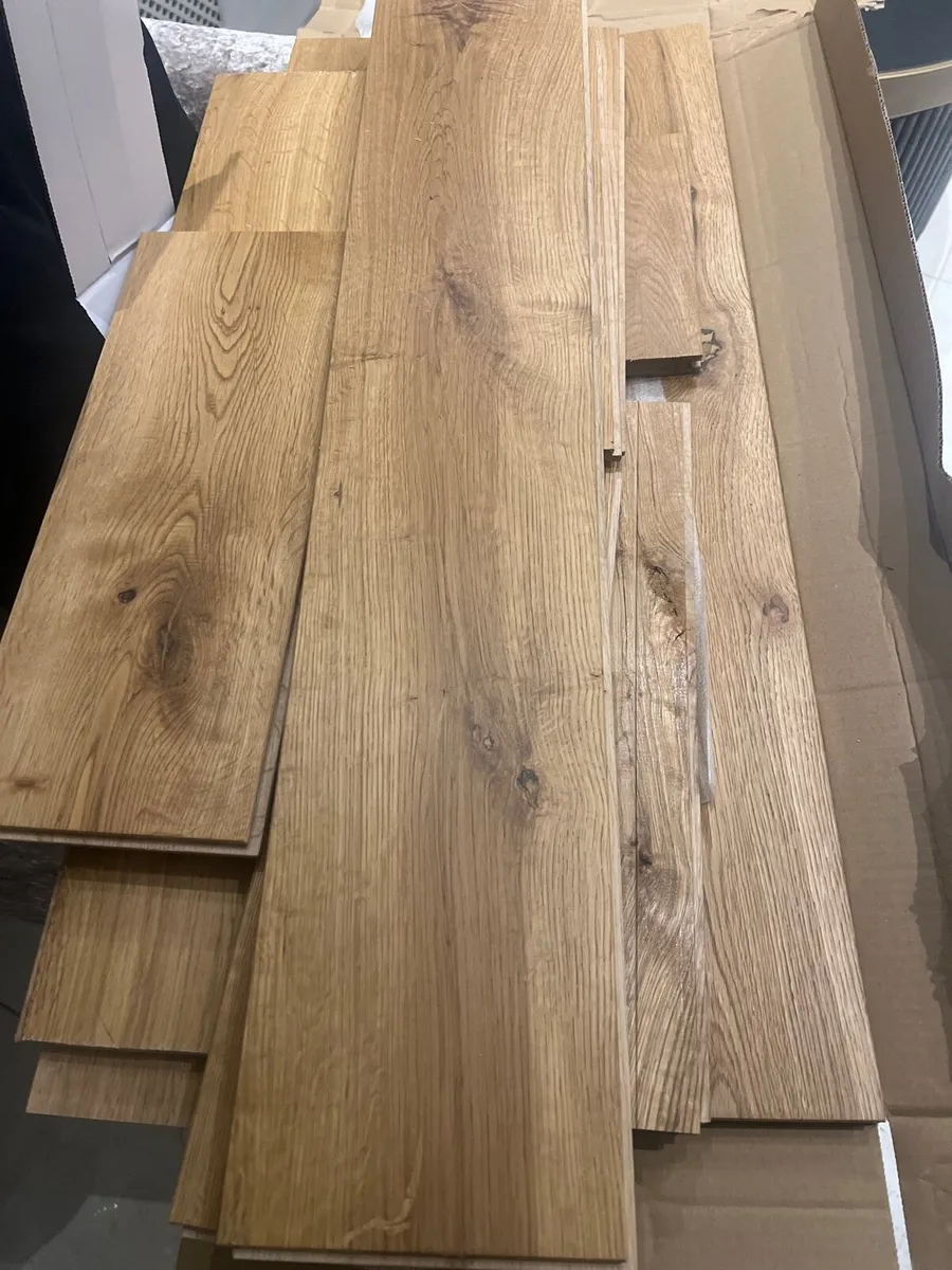 Solid oak flooring - Image 2