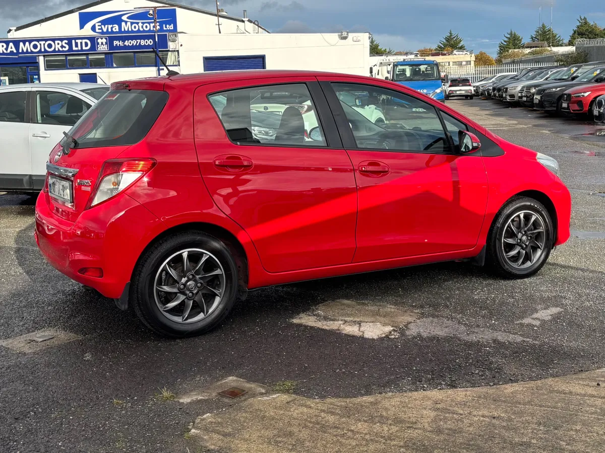 2013 Toyota Yaris 1.0 Sport Nct 07/26 Tax - Image 4