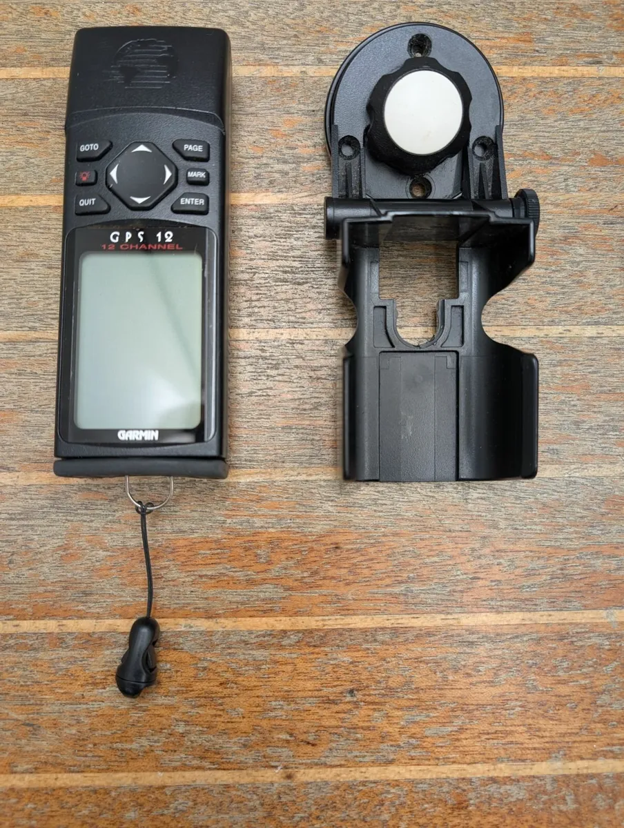 Garmin marine gps - Image 1
