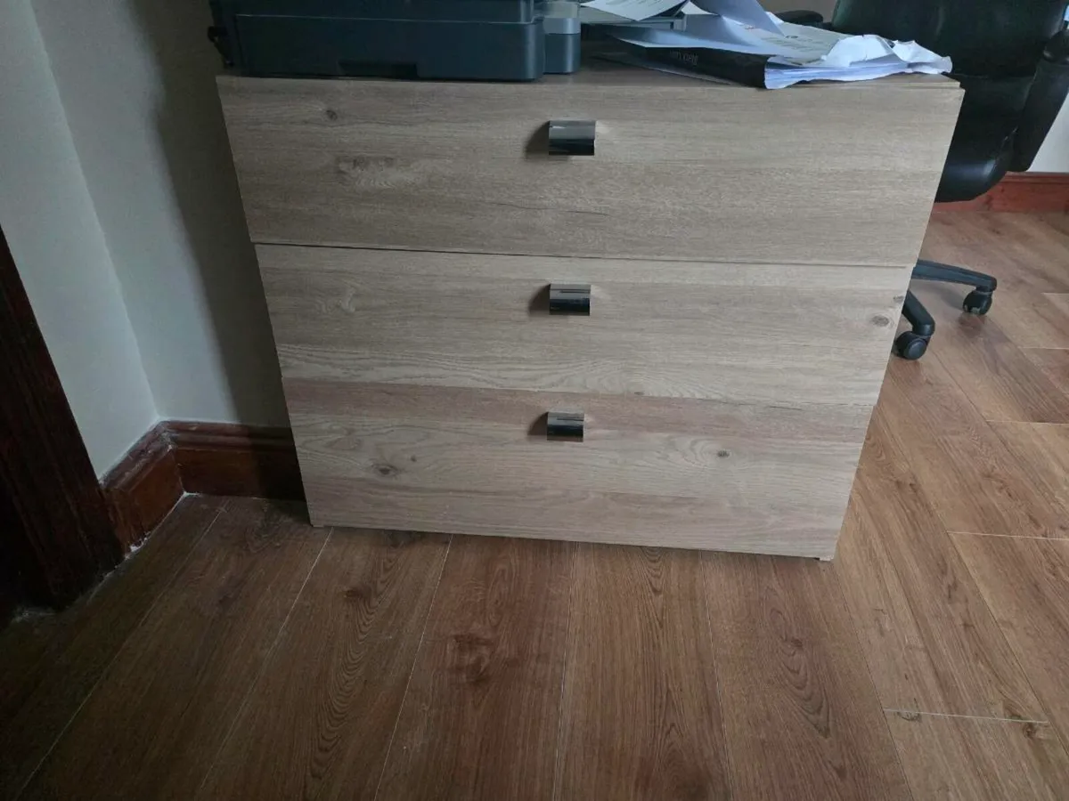 Bedroom Furniture for sale - Image 4