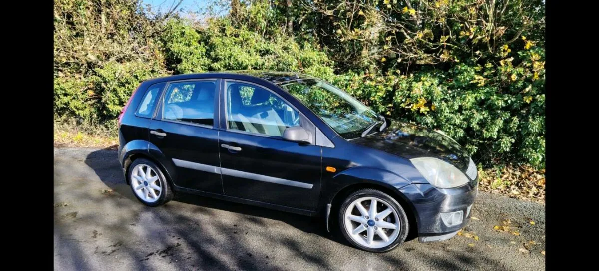 Spotless Fiesta LOW MILEAGE - Image 4