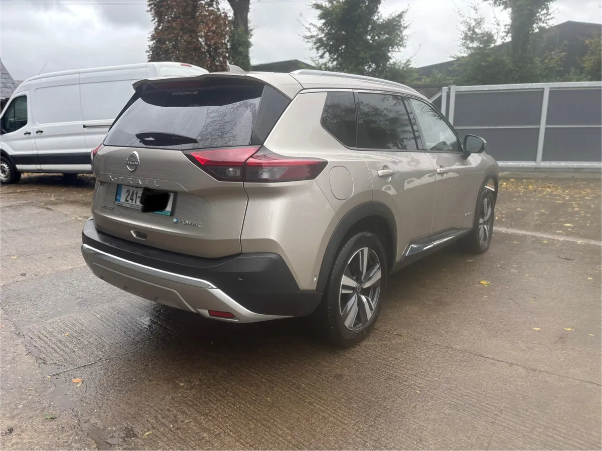 2024 Nissan Xtrail 7 seater - Image 3