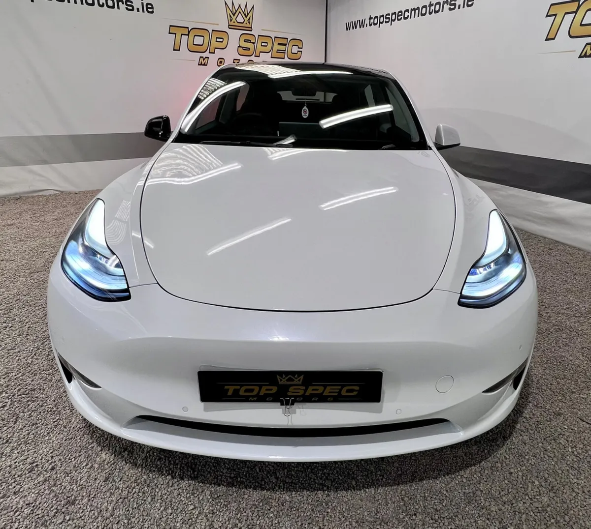 2022 Tesla Model Y Long Range Dual Motor Performan - Image 4