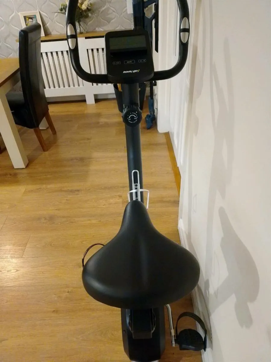 Exercise bike - Image 4