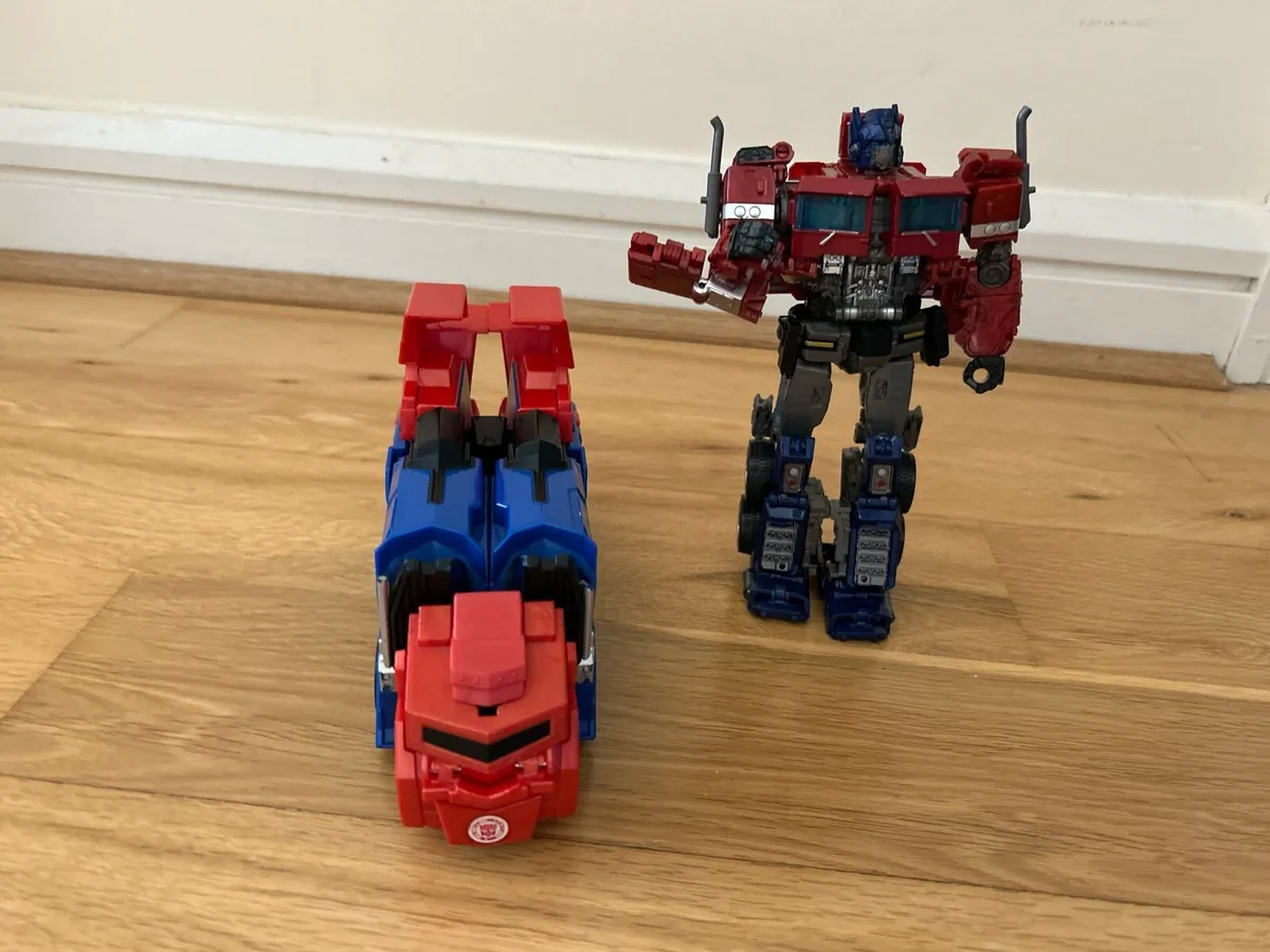 Transforming cars - Image 1