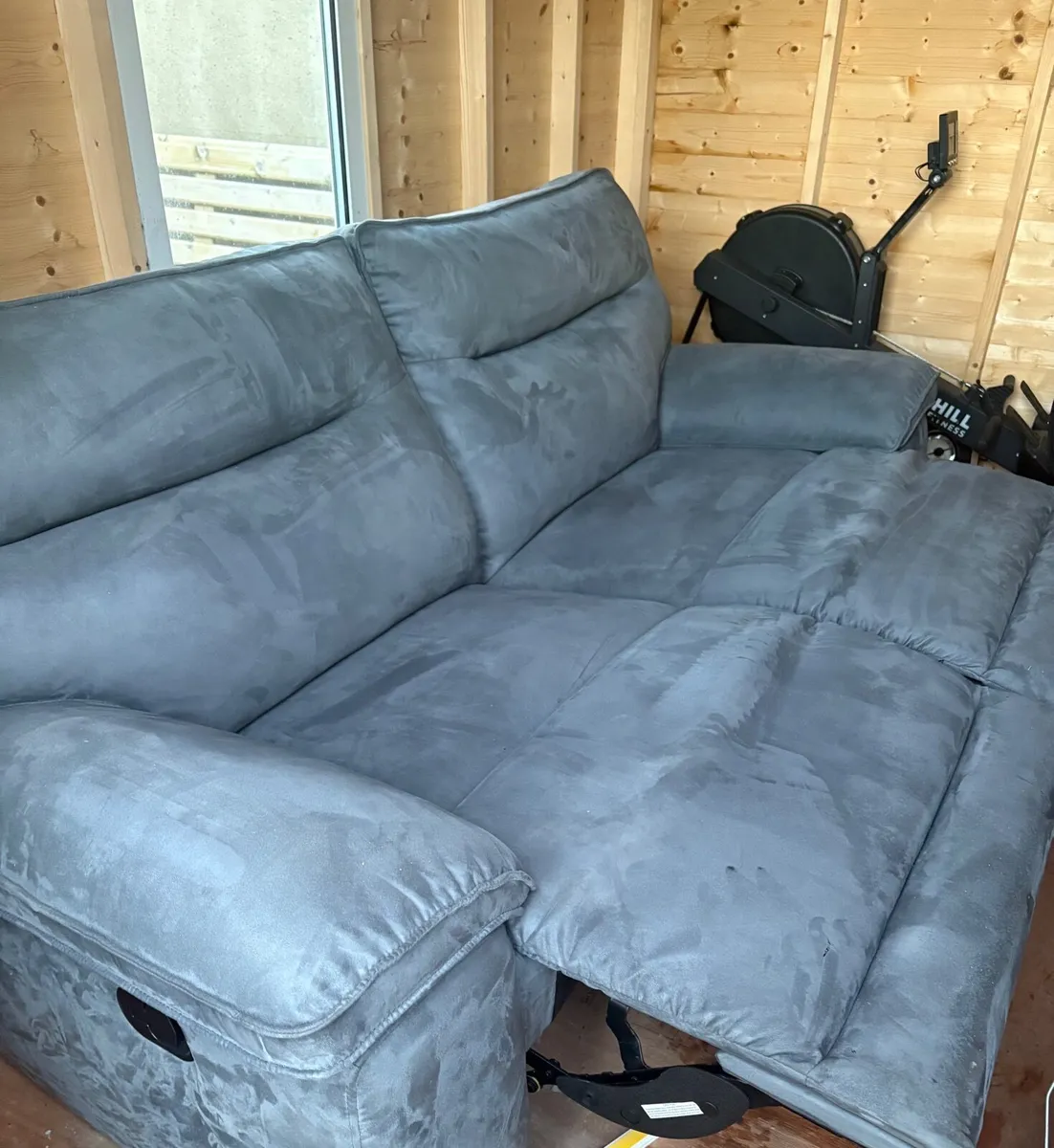 Recliner Couch - Image 3