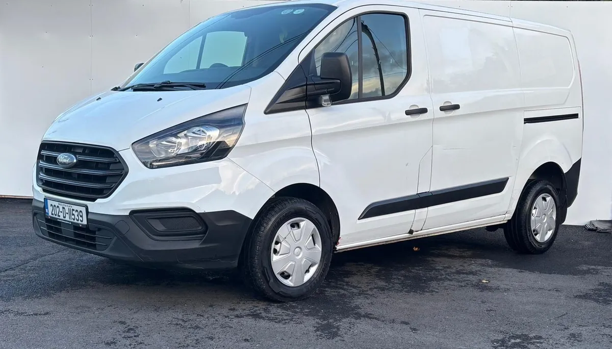 FORD TRANSIT CUSTOM - Image 2