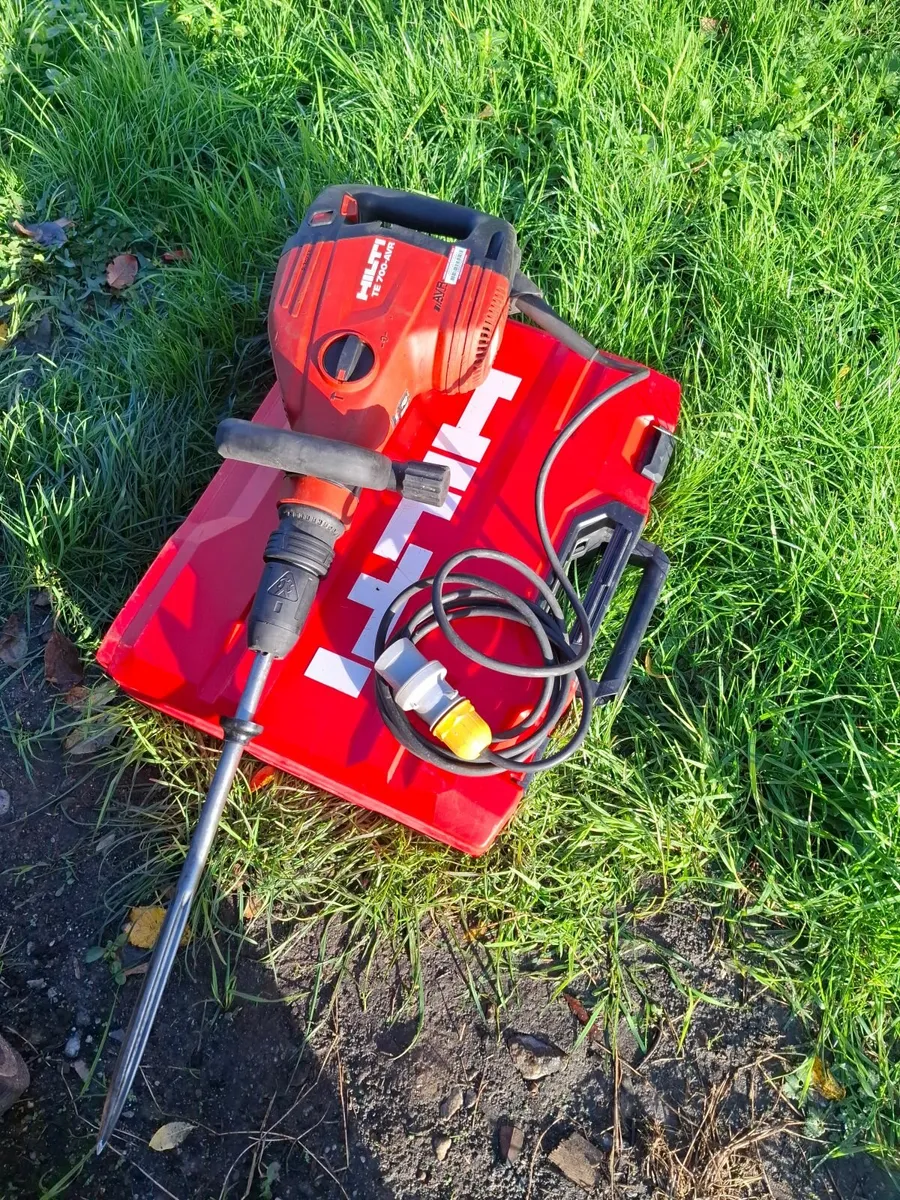 HILTI TE700 AVR/warranty 6-months/receipt/serviced - Image 3