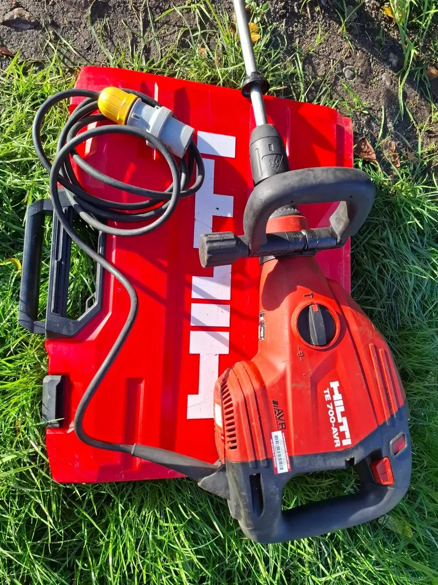 HILTI TE700 AVR/warranty 6-months/receipt/serviced - Image 1