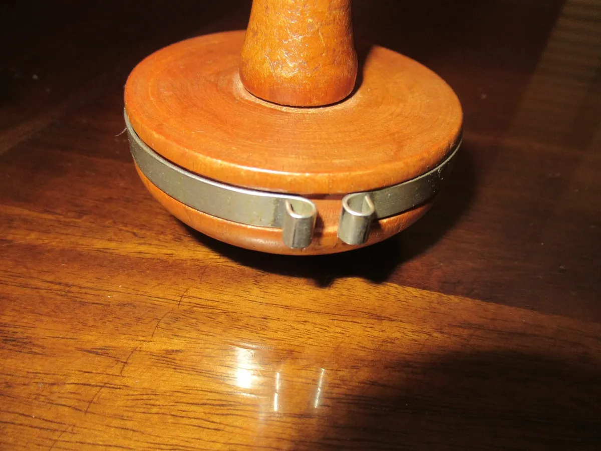 antique vintage DARNING wool cottage pub kitchen - Image 3