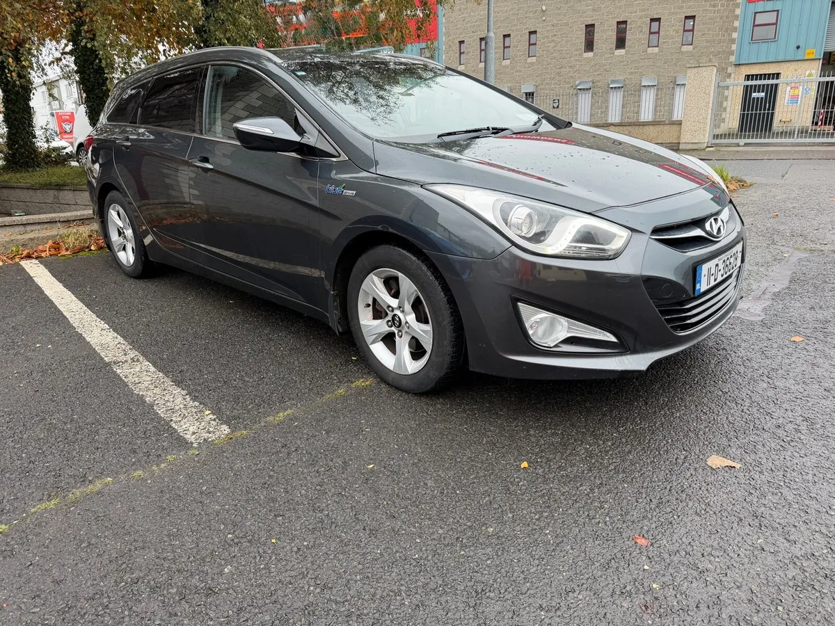 Hyundai I40 1.7Crdi Estate Low Mileage - Image 3