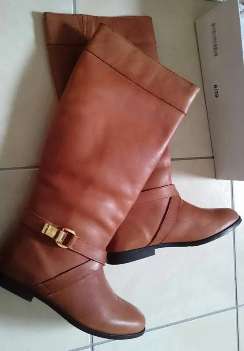 New brown leather boots size 6 (39) - Image 1