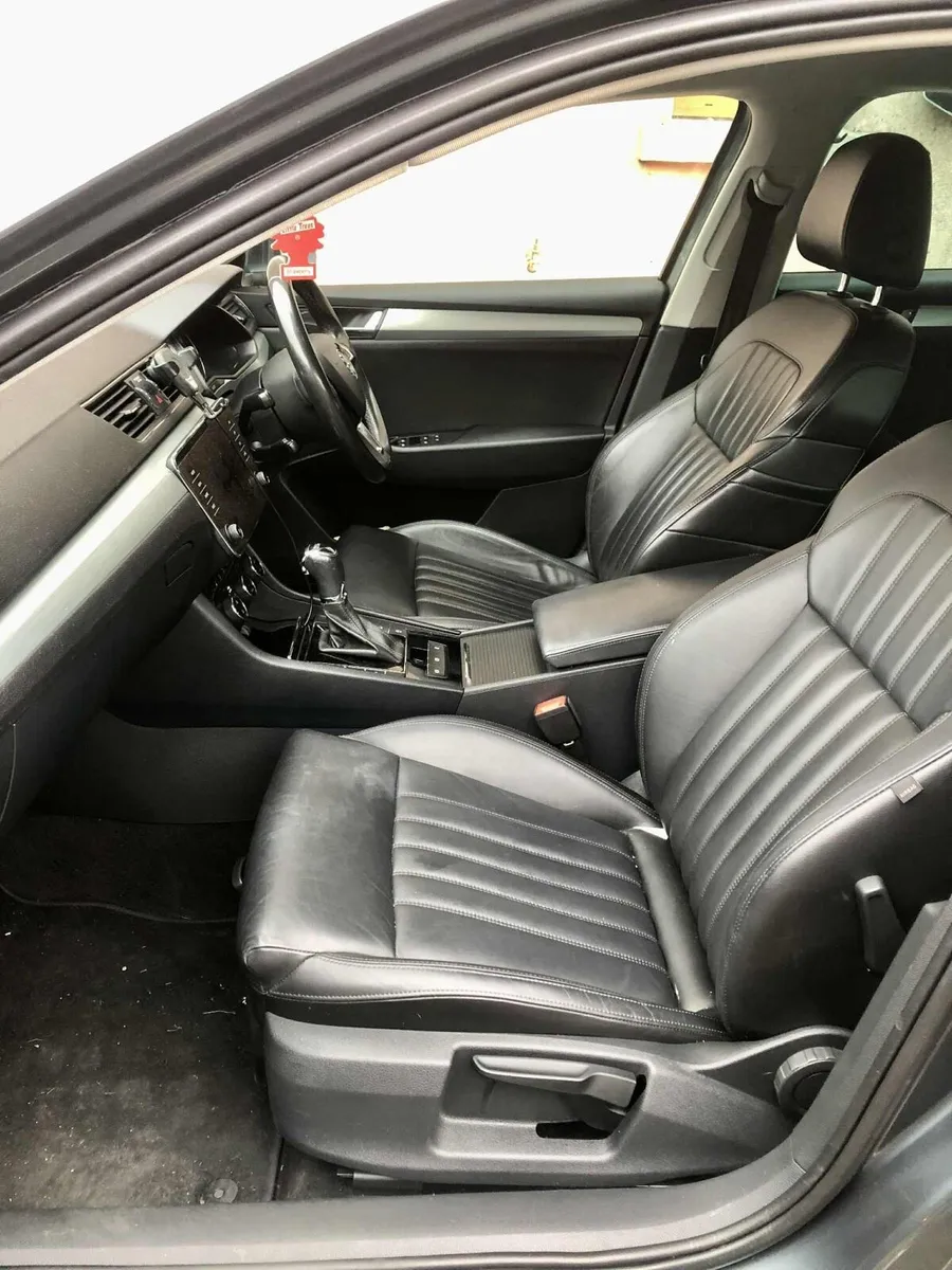 Skoda superb - Image 1