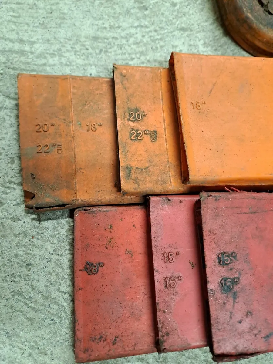 Chainsaw Bars (30+) Used Chain & Bar Covers - Image 4