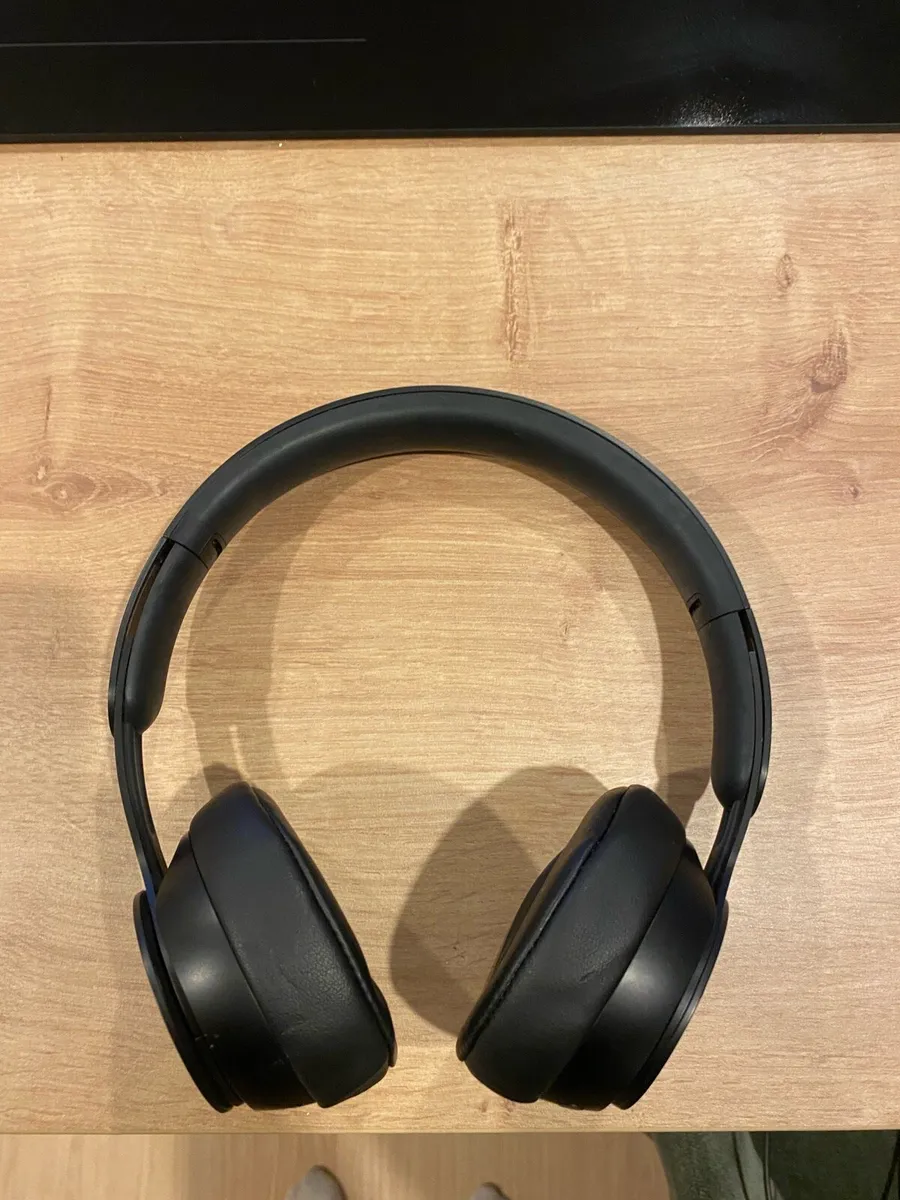 Beats Solo Pro - Noise Cancelling Headphones - Image 3