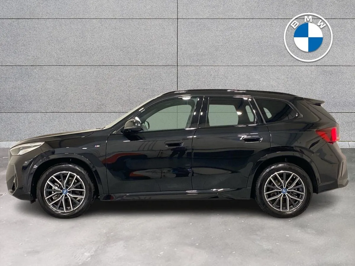 BMW iX1 Edrive20 M Sport - Image 4