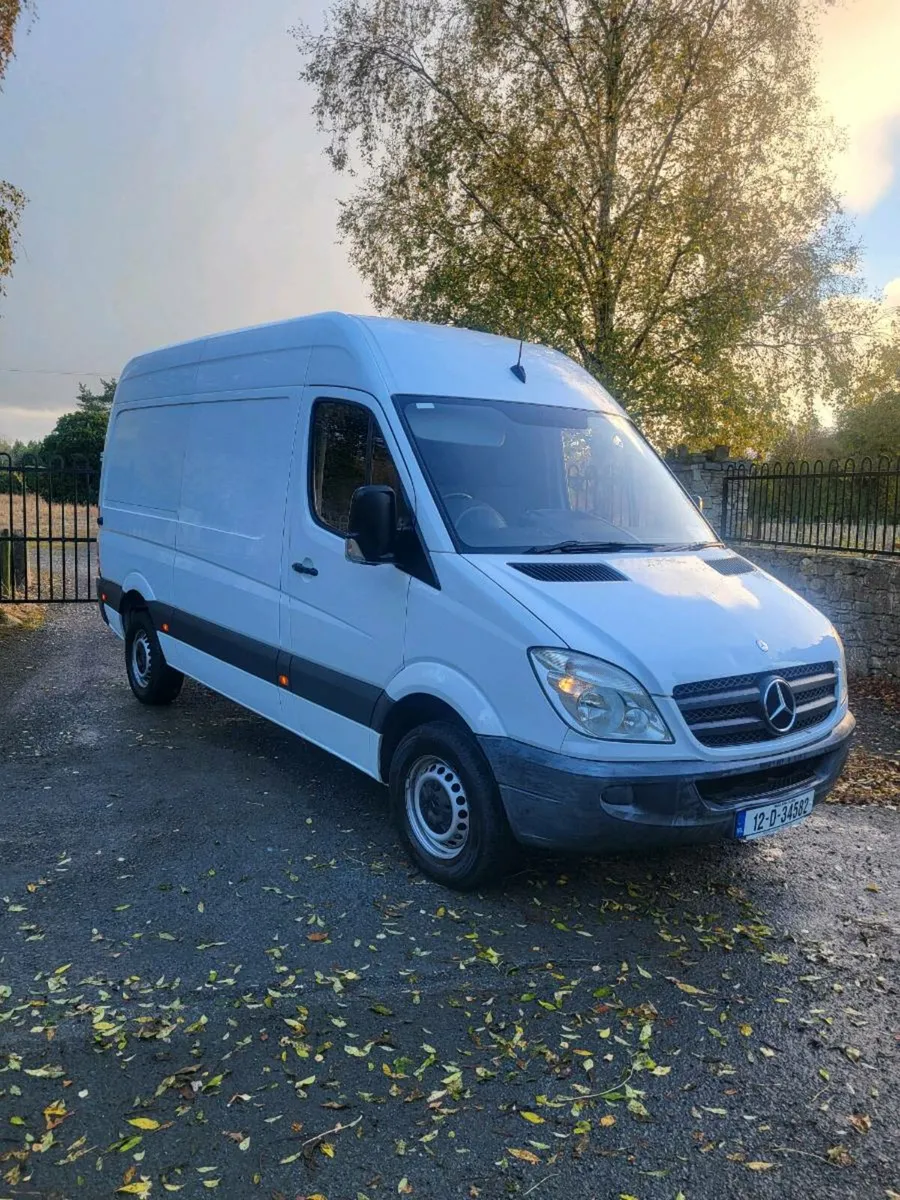 SPOTLESS MERCEDES SPRINTER 313CDI NEW CVRT - Image 1