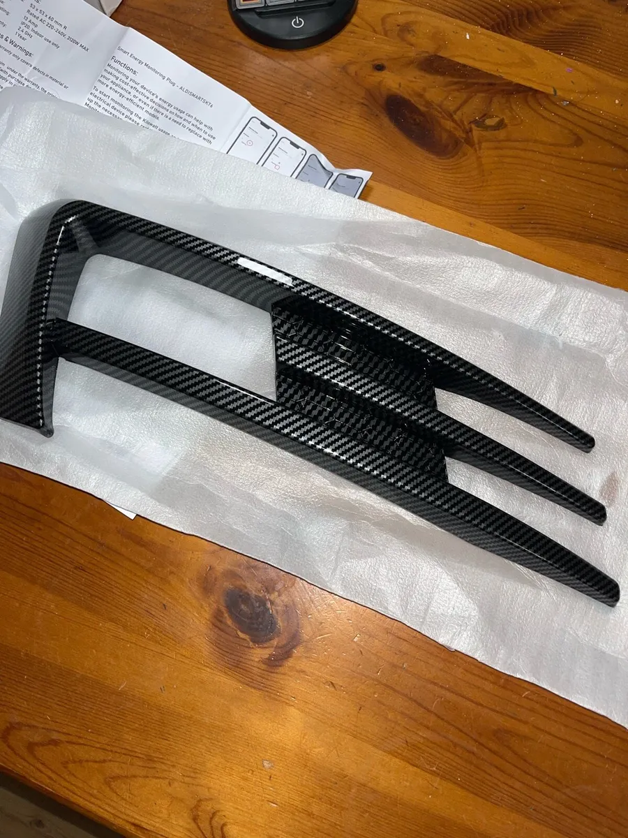 Front fog light grills mk7 golf - Image 2