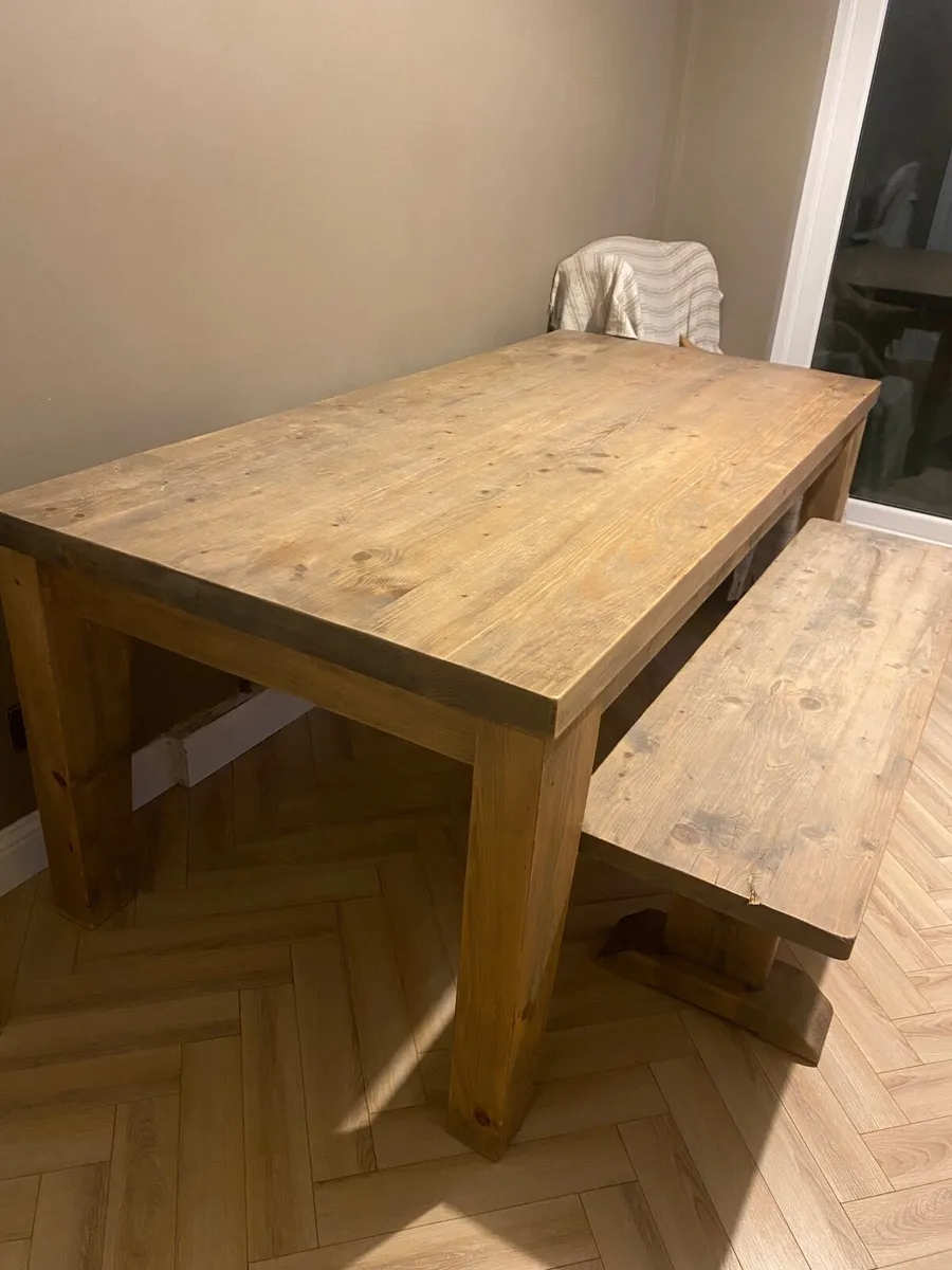 Dining table & bench - Image 4