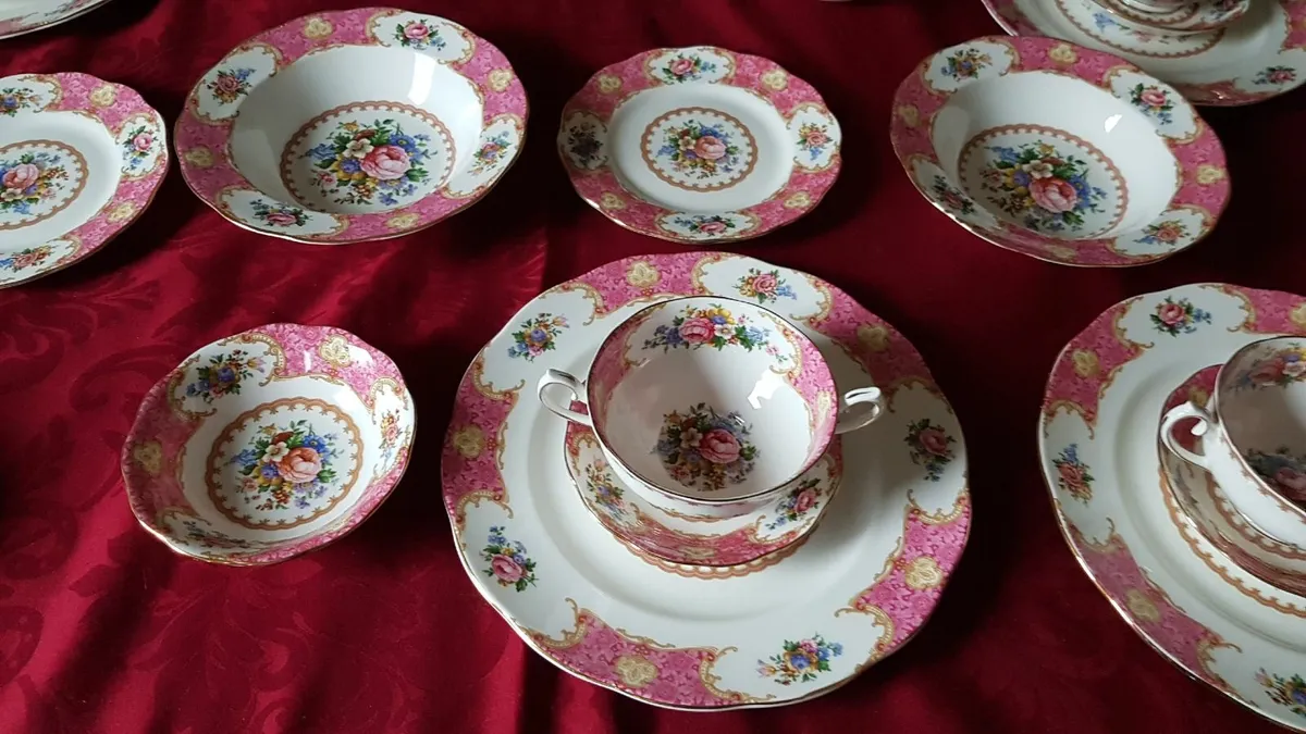 20Pc.Royal Albert Lady Carlyle 4 Person Dinner Set - Image 1