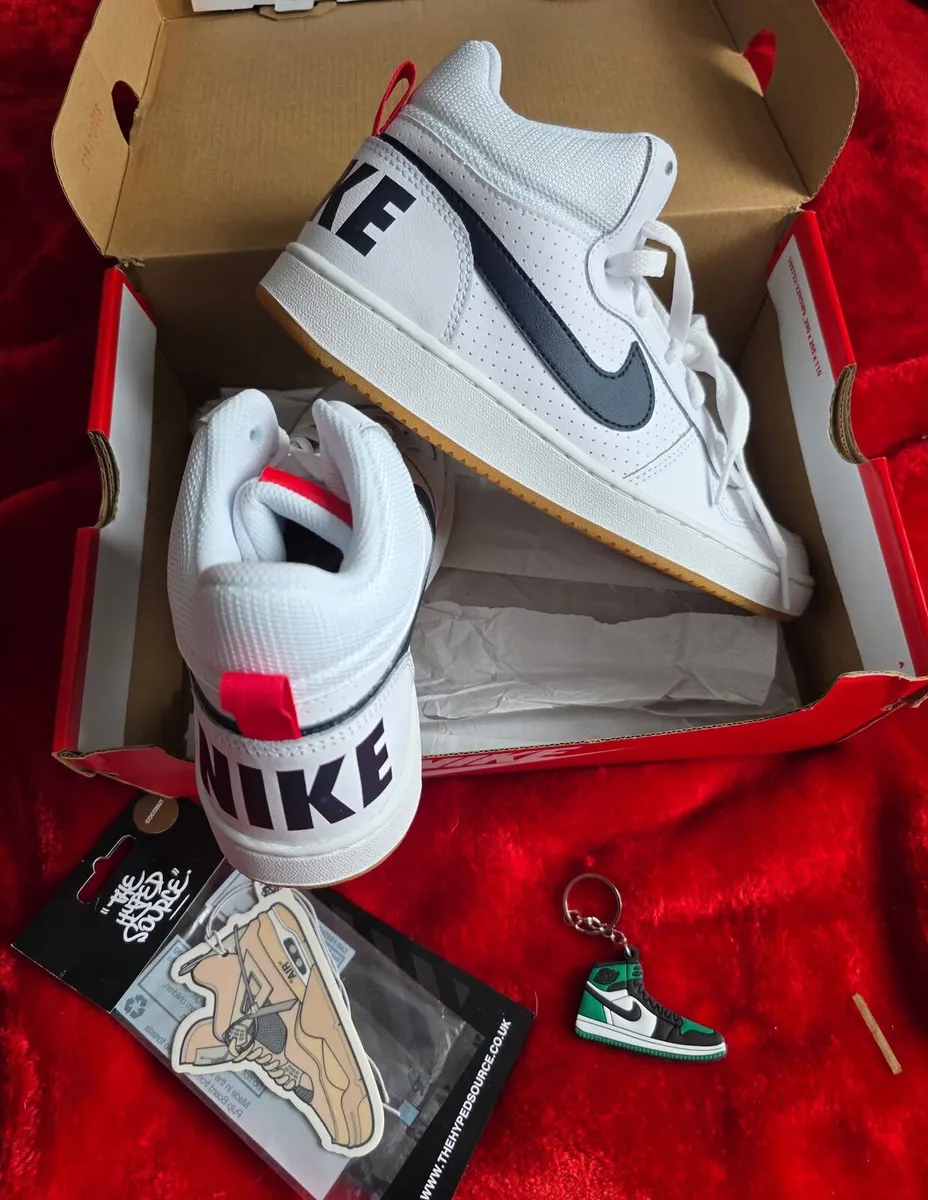 Nike high tops runner boots - Image 1