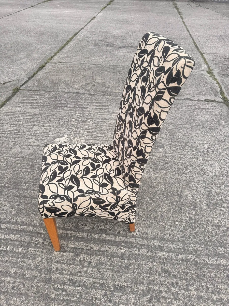 6 Dinning Chairs / Laundry Basket - Image 3