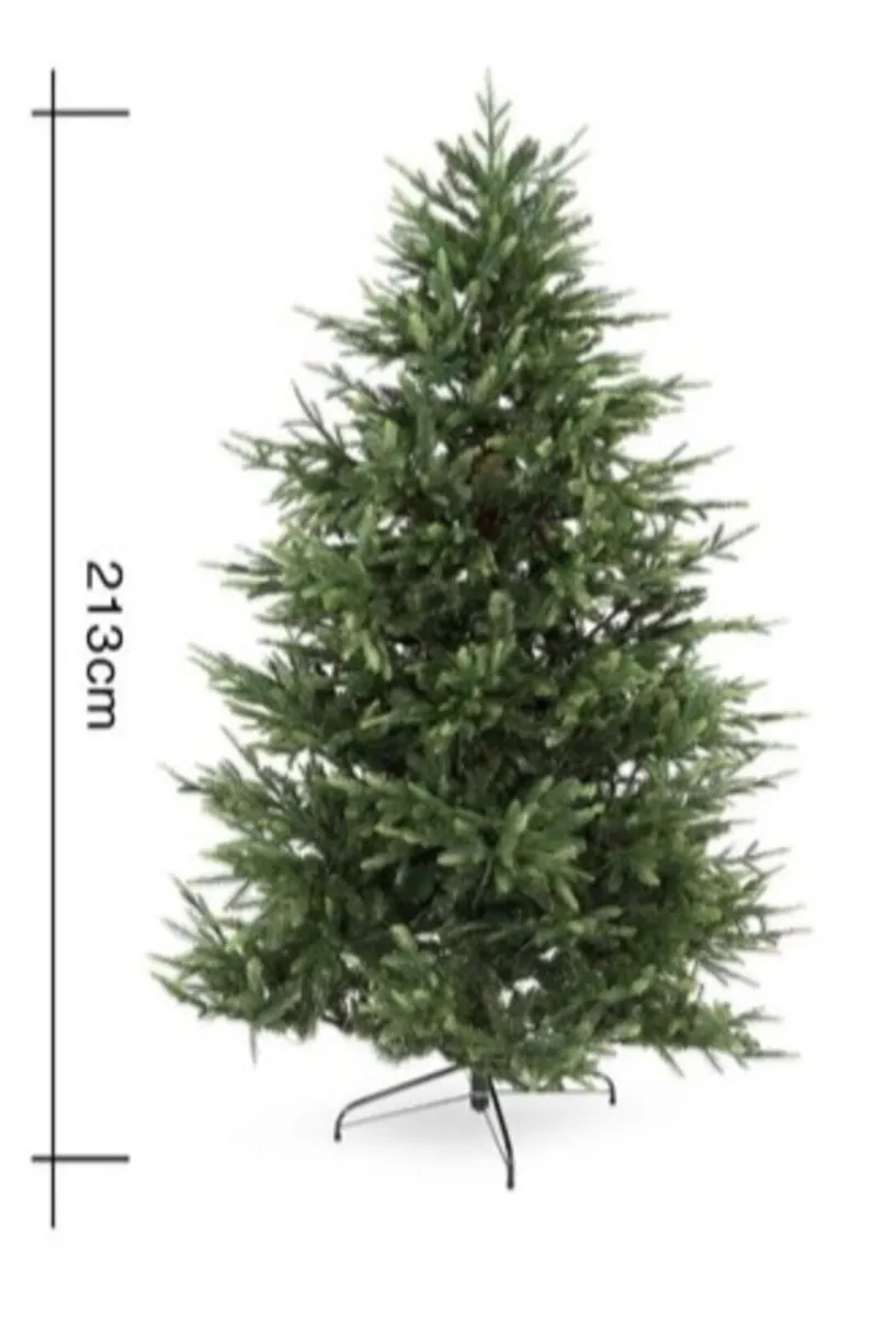 7 ft Christmas tree - Image 2