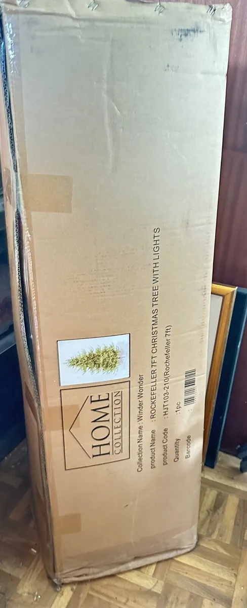 7 ft Christmas tree - Image 4