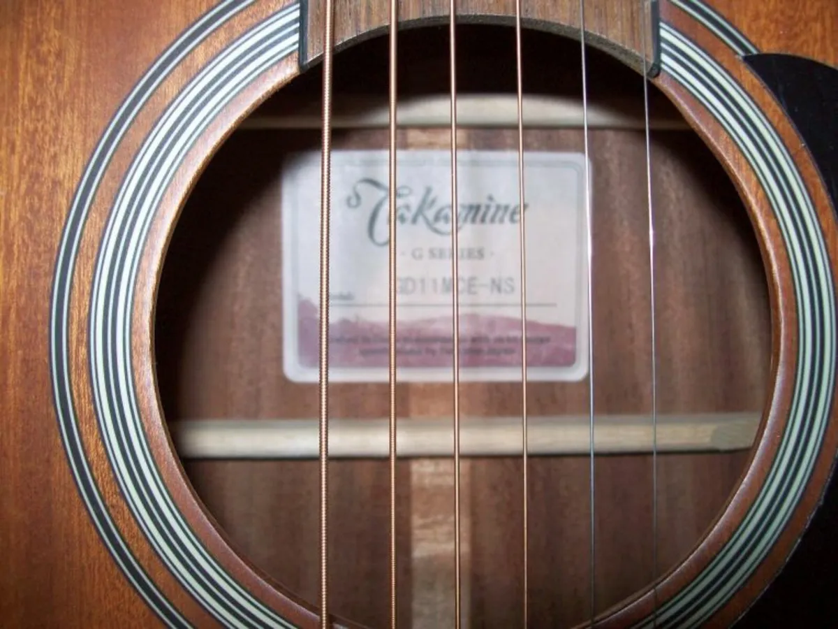 Takamine G series GD11MCE-NS acoustic guitar - Image 3