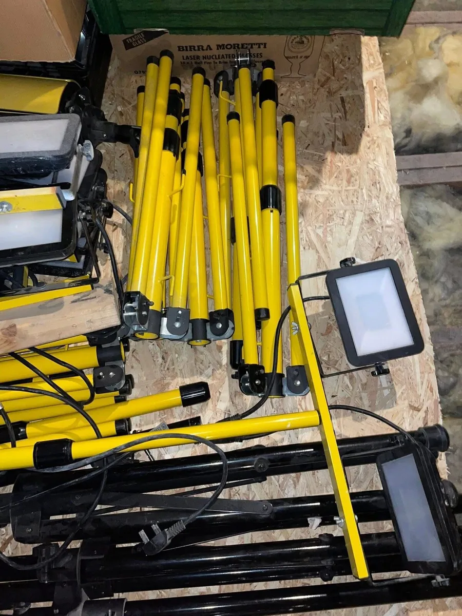 Work lights - Image 3