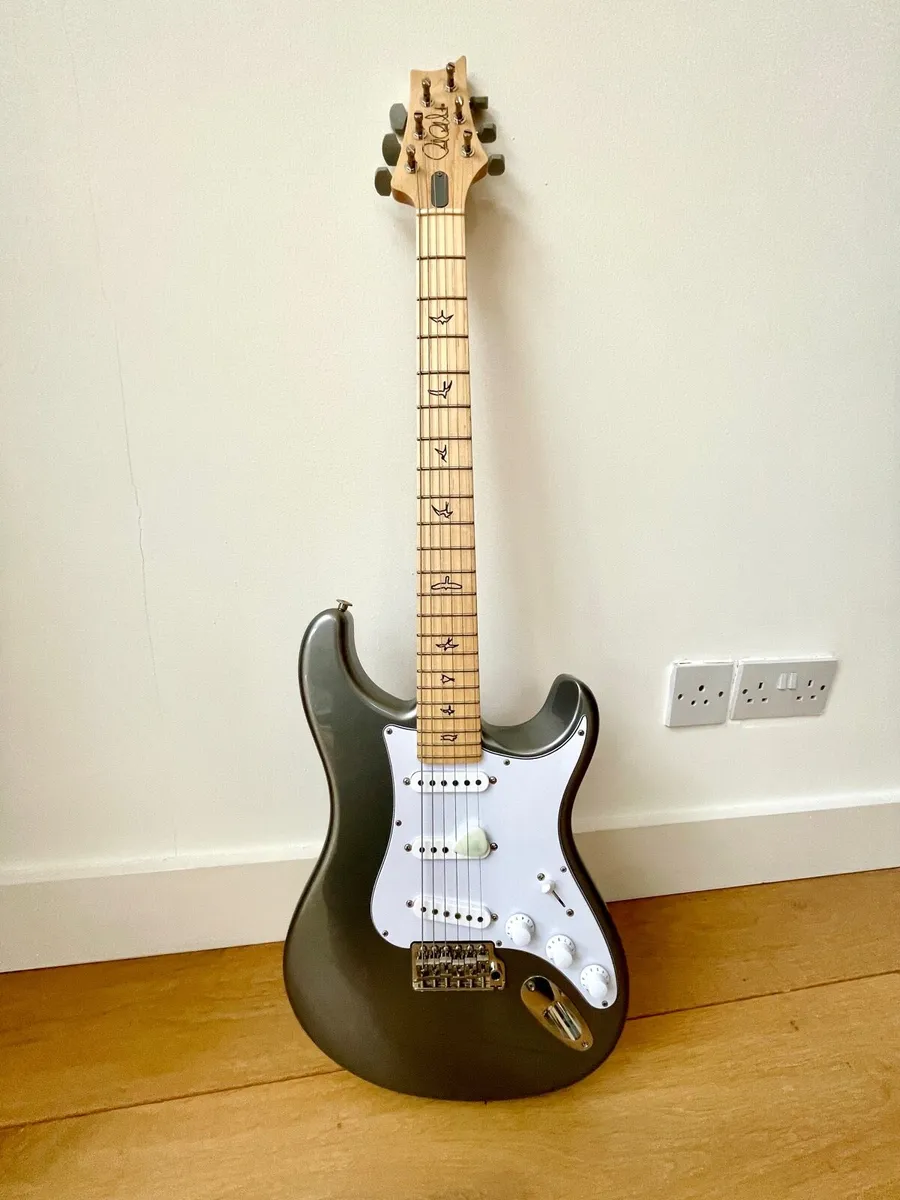 PRS Silver Sky - Image 1