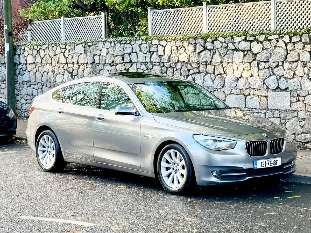BMW 5-Series 2013!!! GT !!AUTO!! PANROOF!! - Image 2