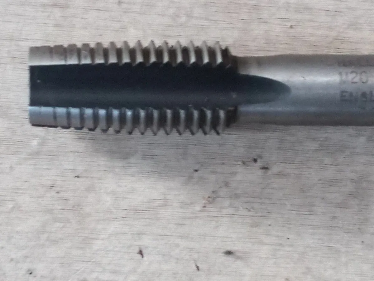 Rethreading tap - Image 1