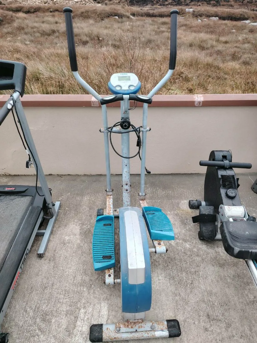 Gym equipment - Image 2