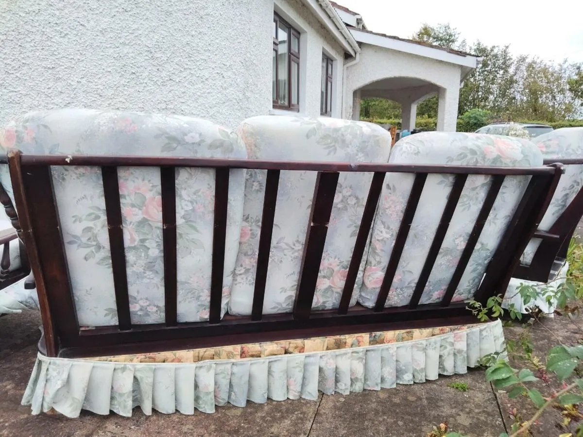 3-piece Cottage Suite - Image 3