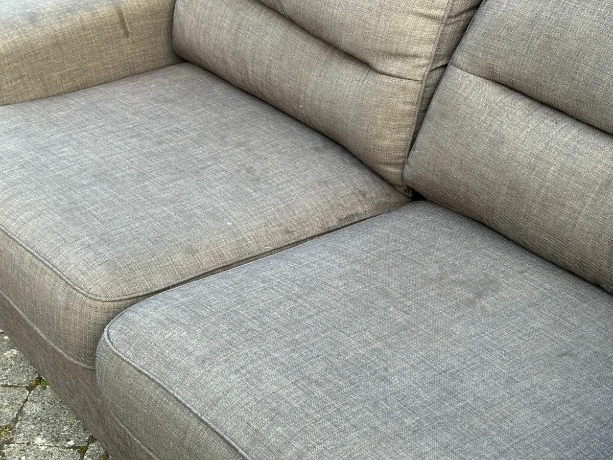 Suite of furniture - Image 3