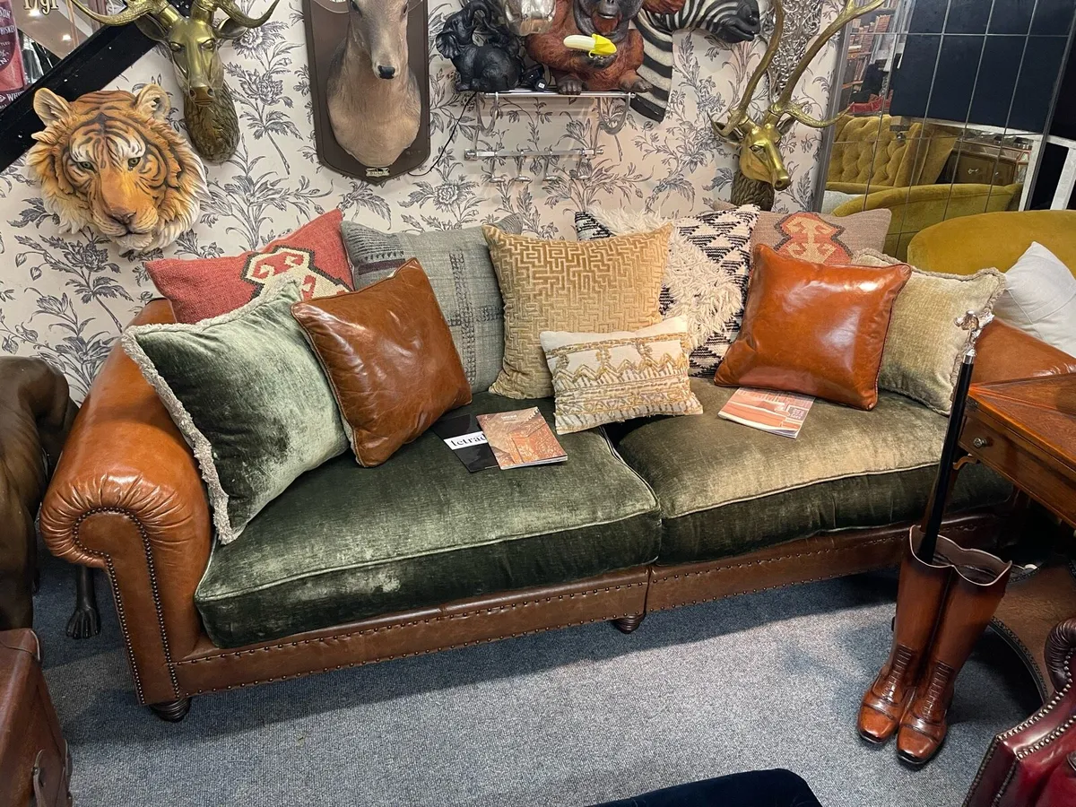 Designer Tetrad constable grand sofa - Image 2