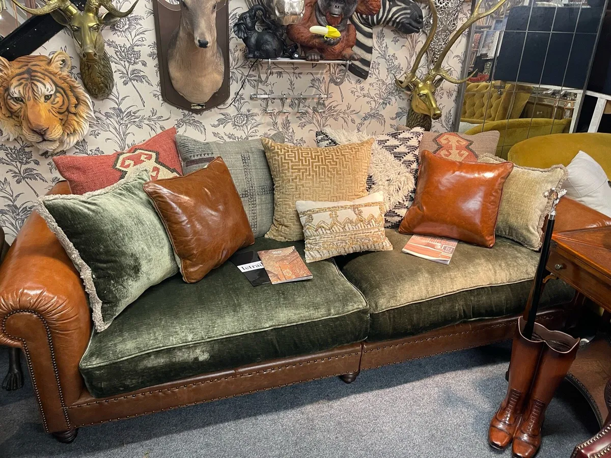 Designer Tetrad constable grand sofa - Image 3